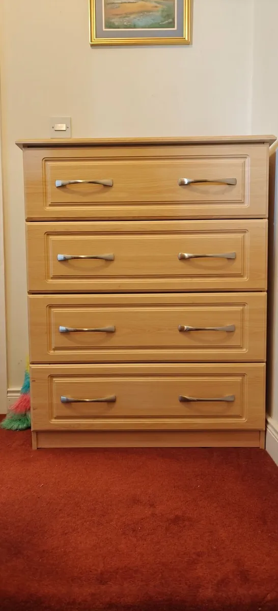 Chest of drawers - Image 2