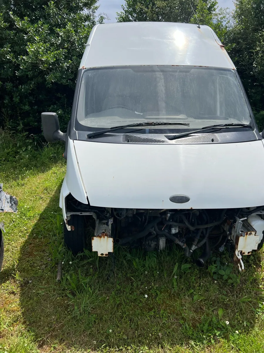 Ford transit 2.0 fwd 2006 camper project - Image 2