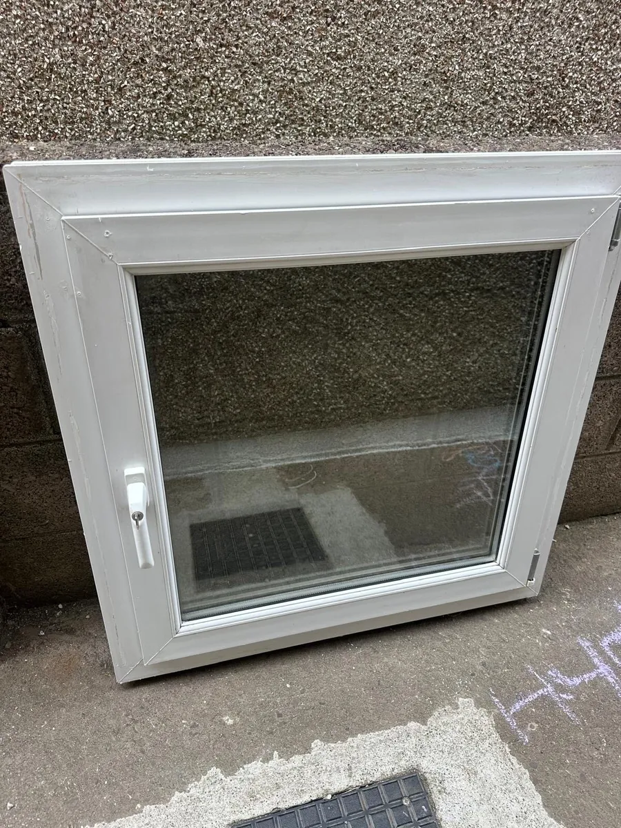 Double glazed window tilt and turn - Image 4