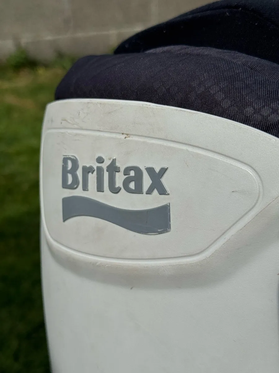 Baby car seat - Image 3