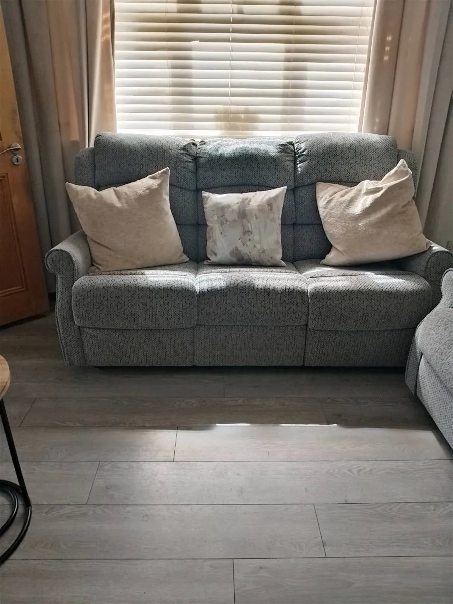 Recliner 3seater and 2seater Grey sofas - Image 2