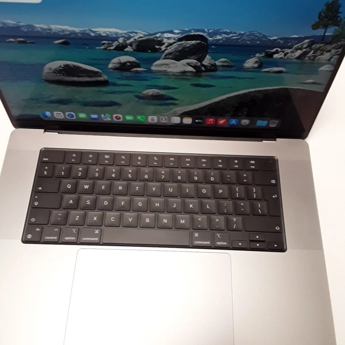 MacBook Pro 16-inch (2021) | Apple M1 Pro Chip | - Image 3