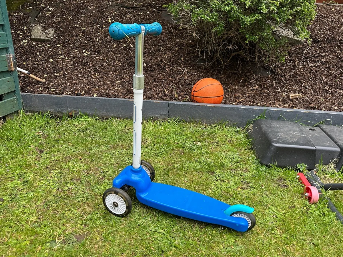 Garden Toys 4 pcs - 30 € - Image 4