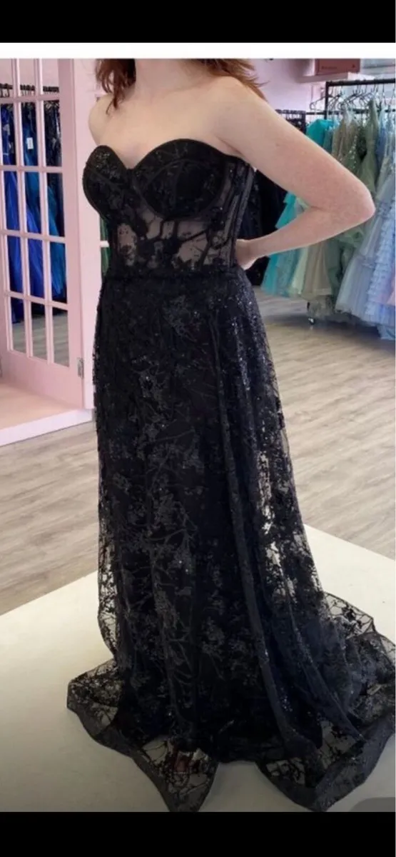 Debs dress - Image 1