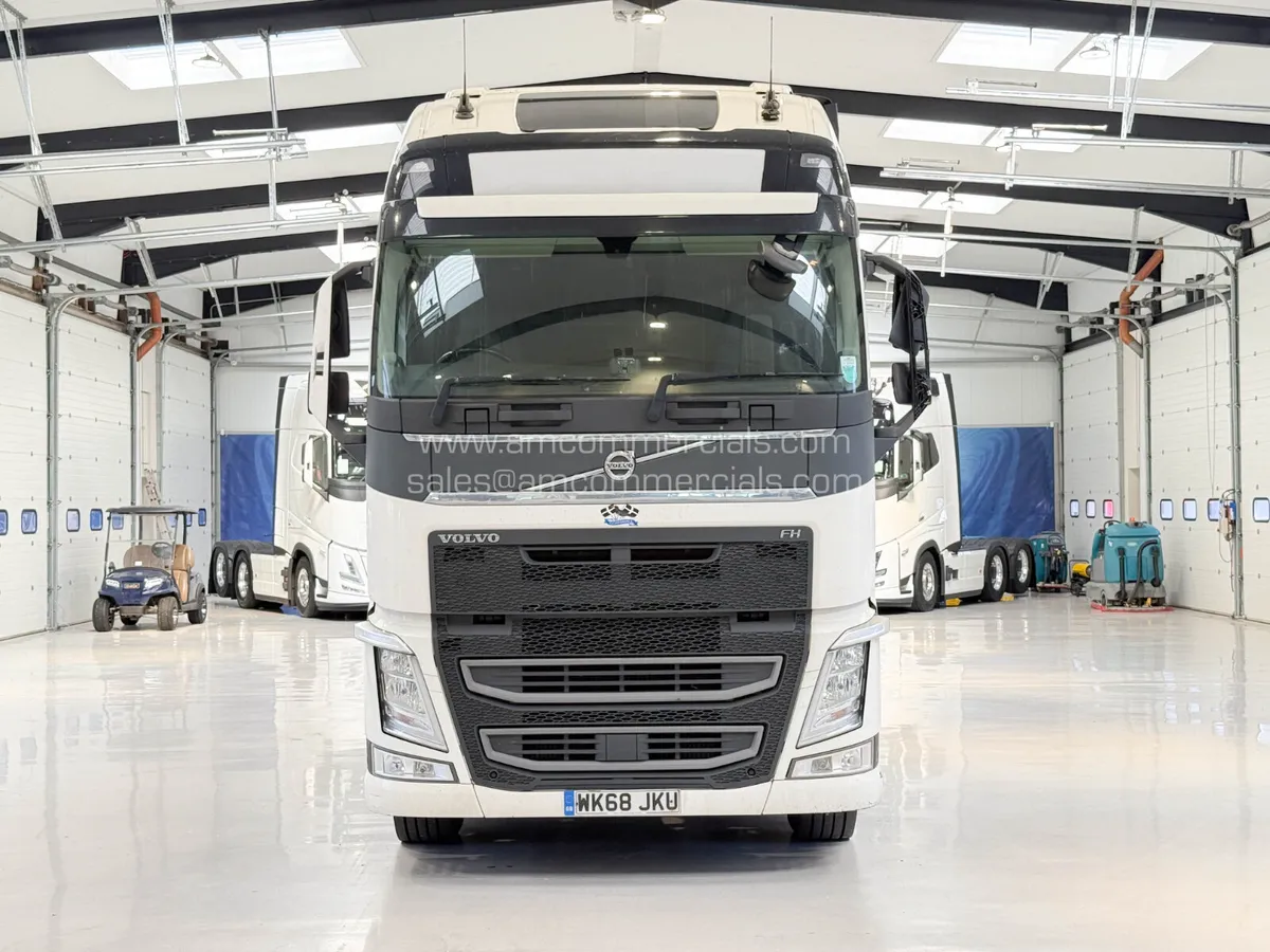 2018 VOLVO FH 500 GLOBETROTTER XL - Image 2