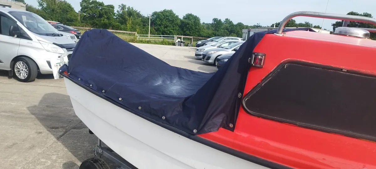 Boat fiberglass approx 16 ft, 25 hp Mercury outboa - Image 4