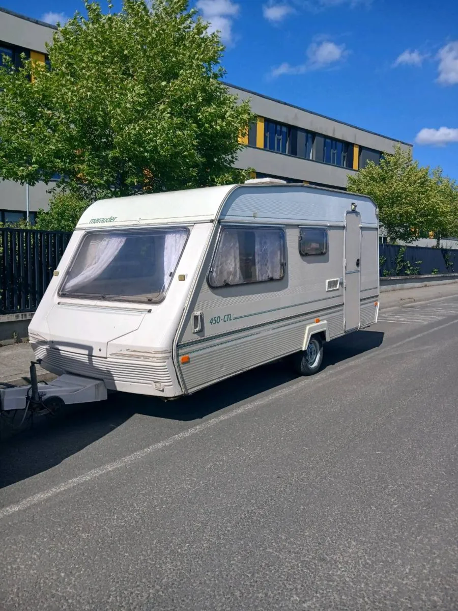 Caravan - Image 1