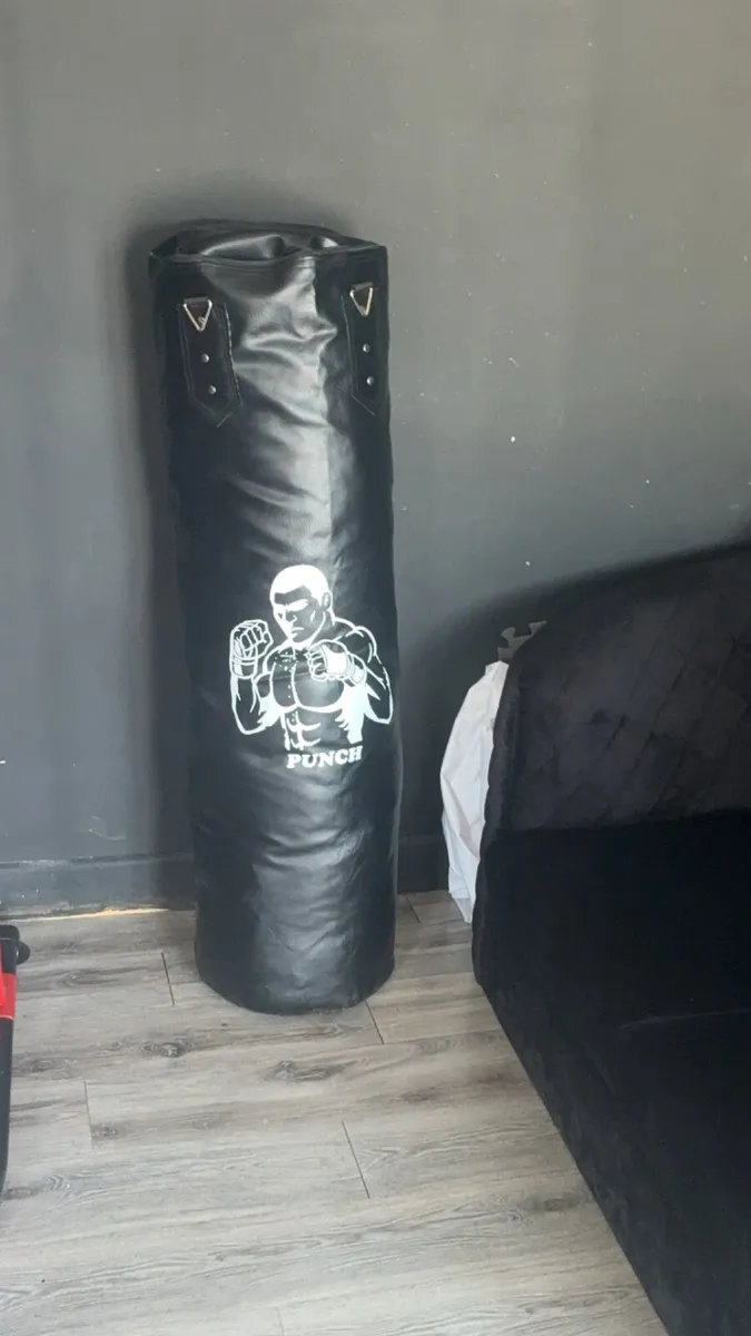 Small Gym - Image 3