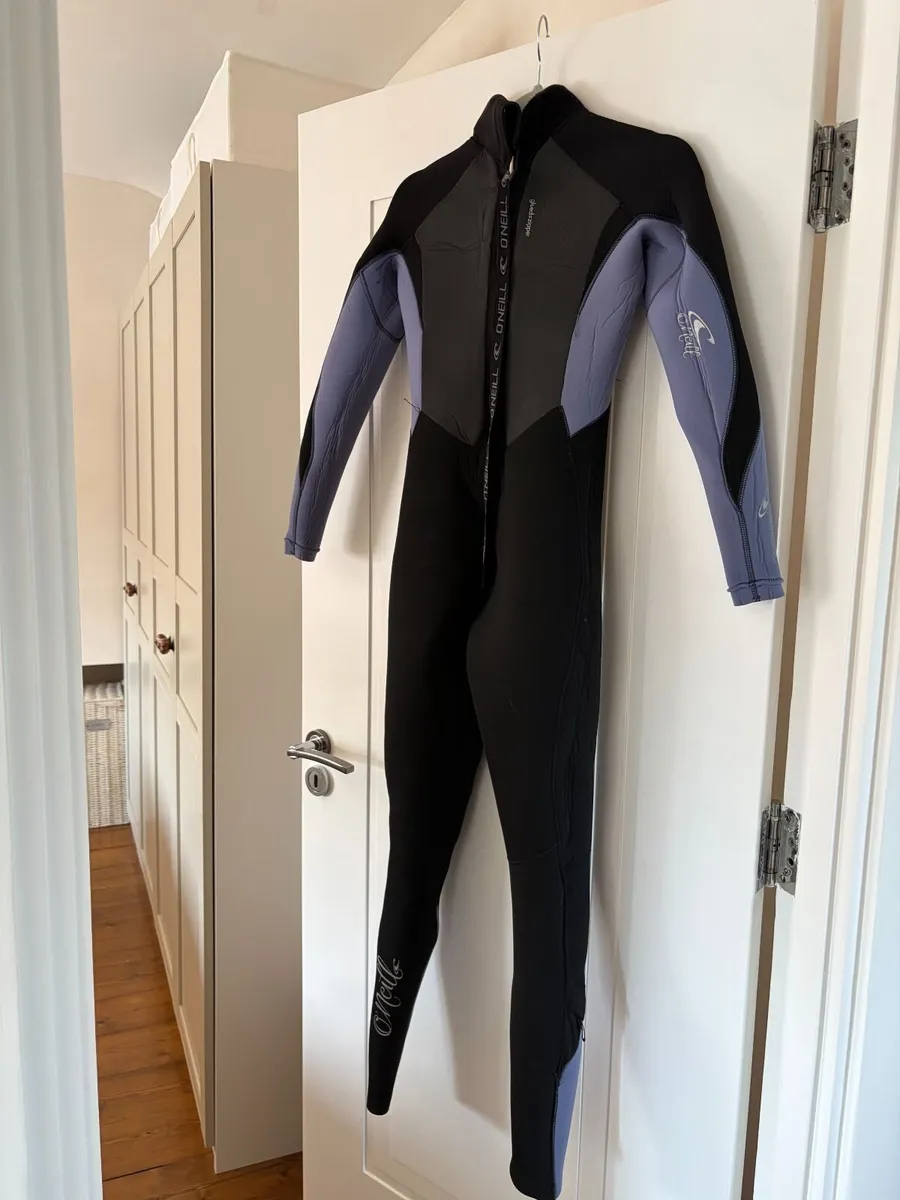 O'Neill Women's Full Length Wetsuit Size UK 8 - Image 2