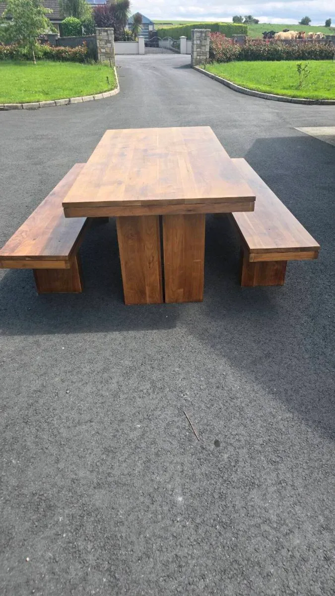2.2 metre solid walnut dining table and 2 benches - Image 3