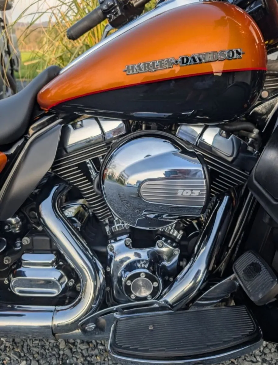 Harley Davidson street glide - Image 4