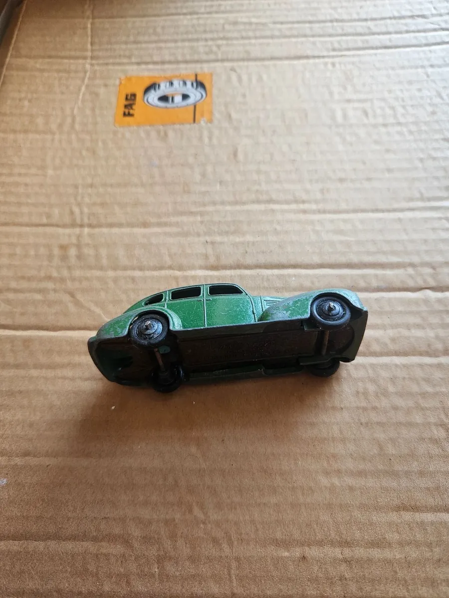 Dinky 1950's Car - Image 2