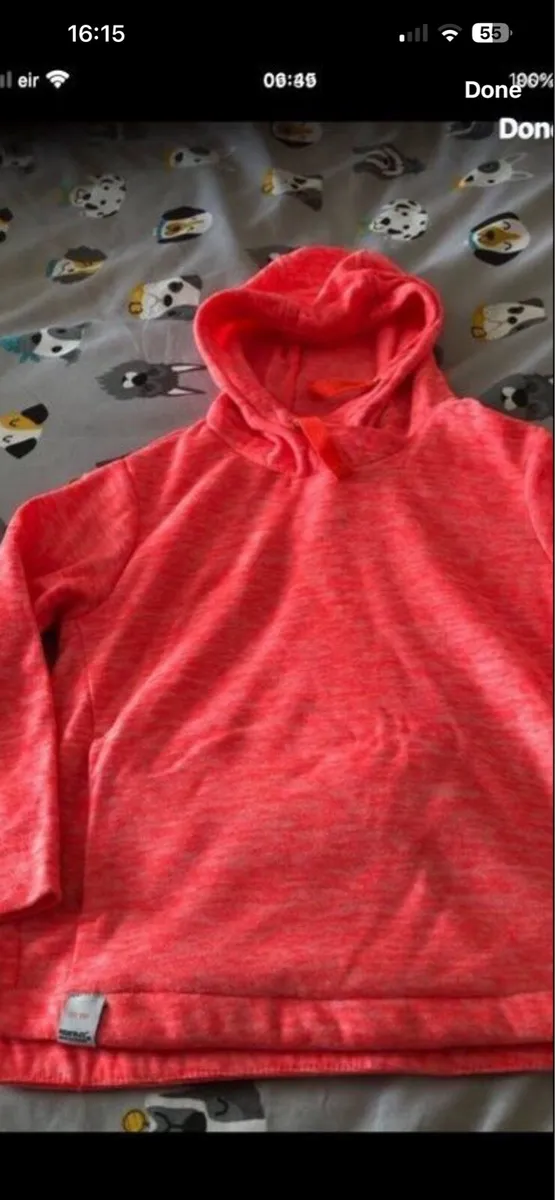 Girls regatta fleece age 7/8 €5 - Image 1