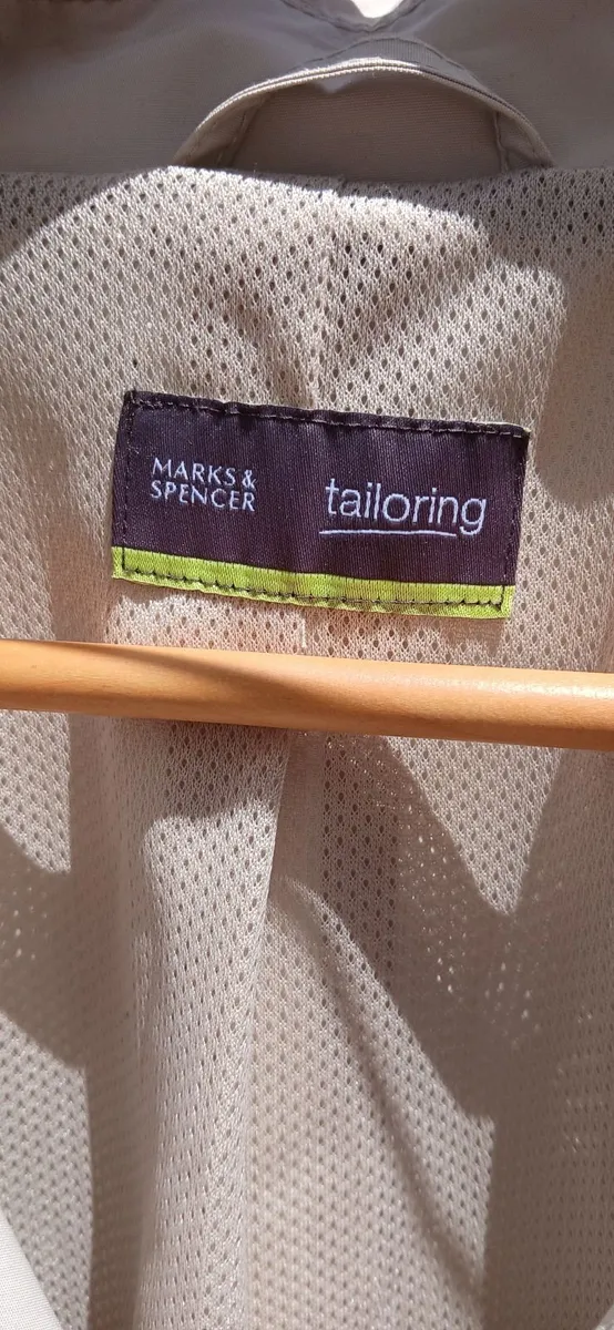 Gents Mackintosh coat - Image 3