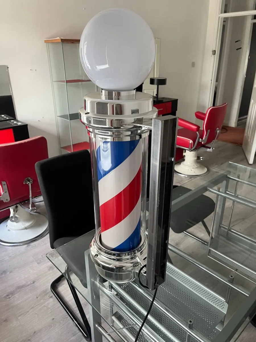 Barber / Hair dresser items - Image 4