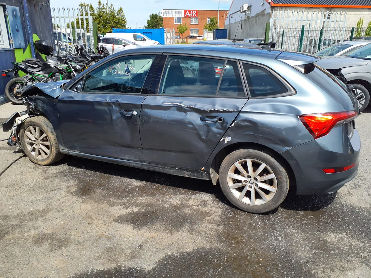 Skoda Scala 2021 Automatic 1.6 diesel ⛽️ - Image 4