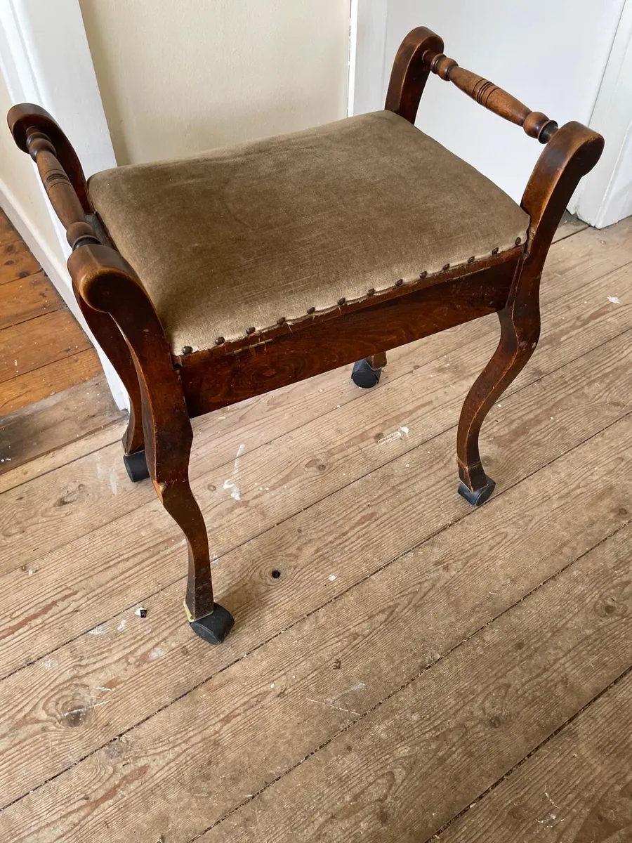 Piano Stool