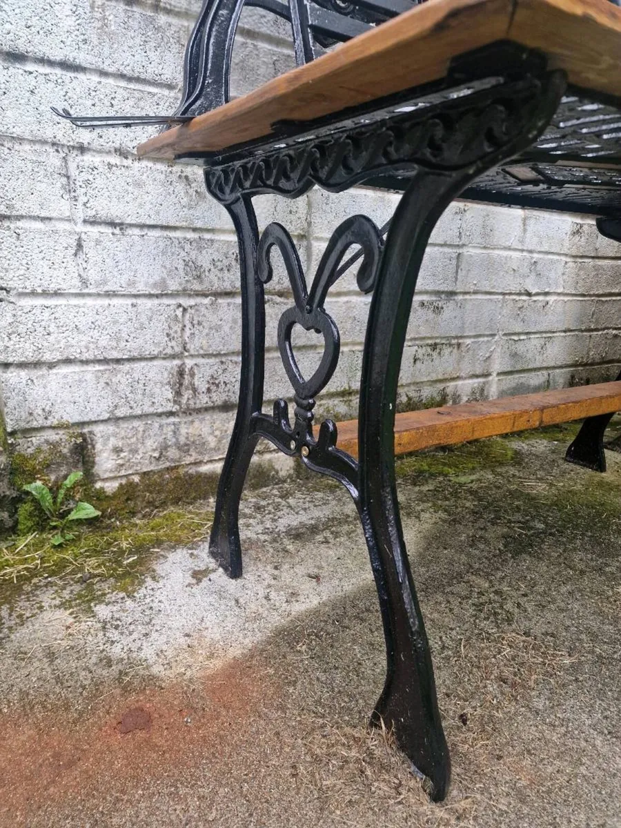 Cast iron table + benches - Image 4