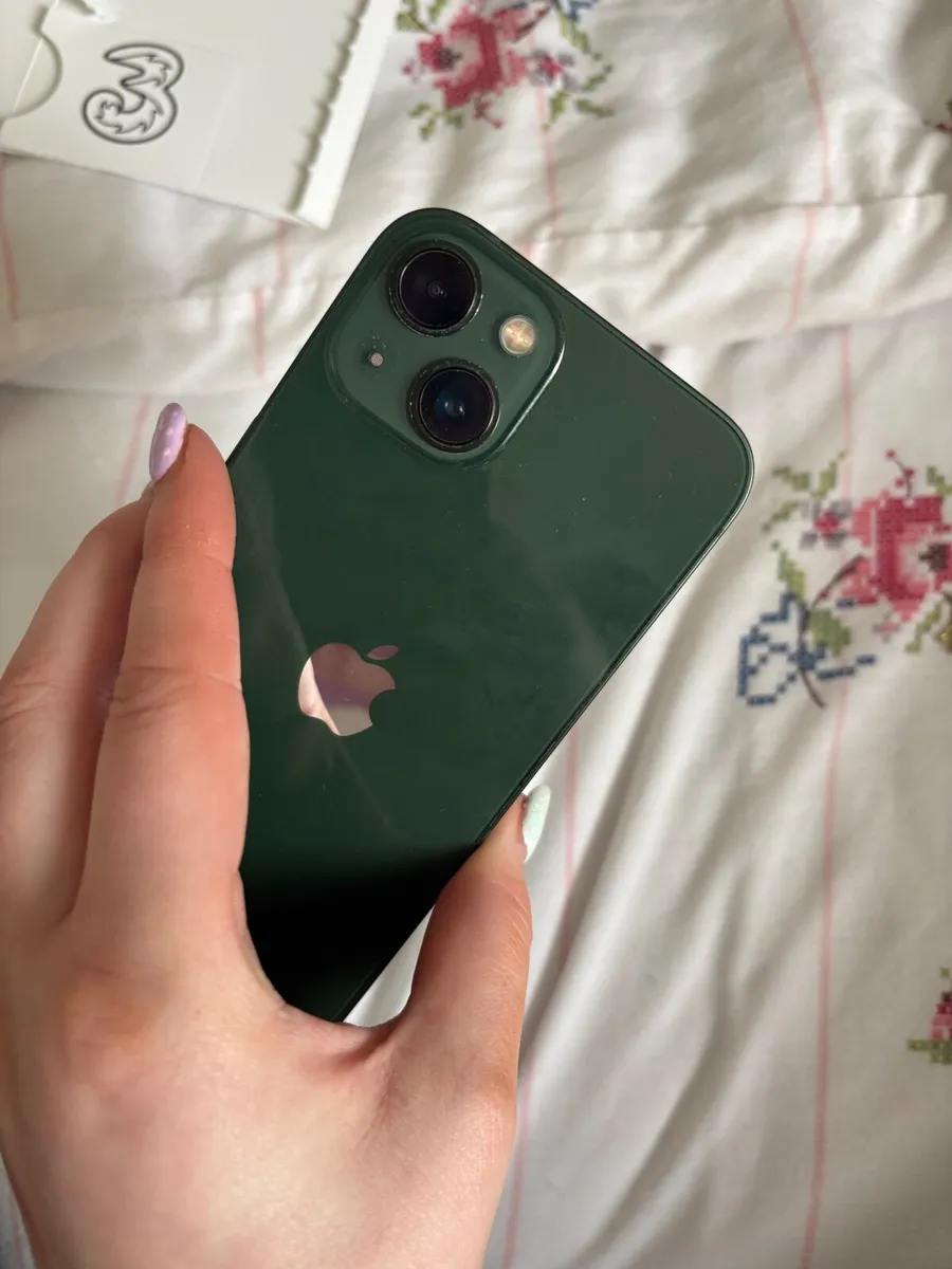 iPhone 13 128GB Green (unlocked) - Image 1
