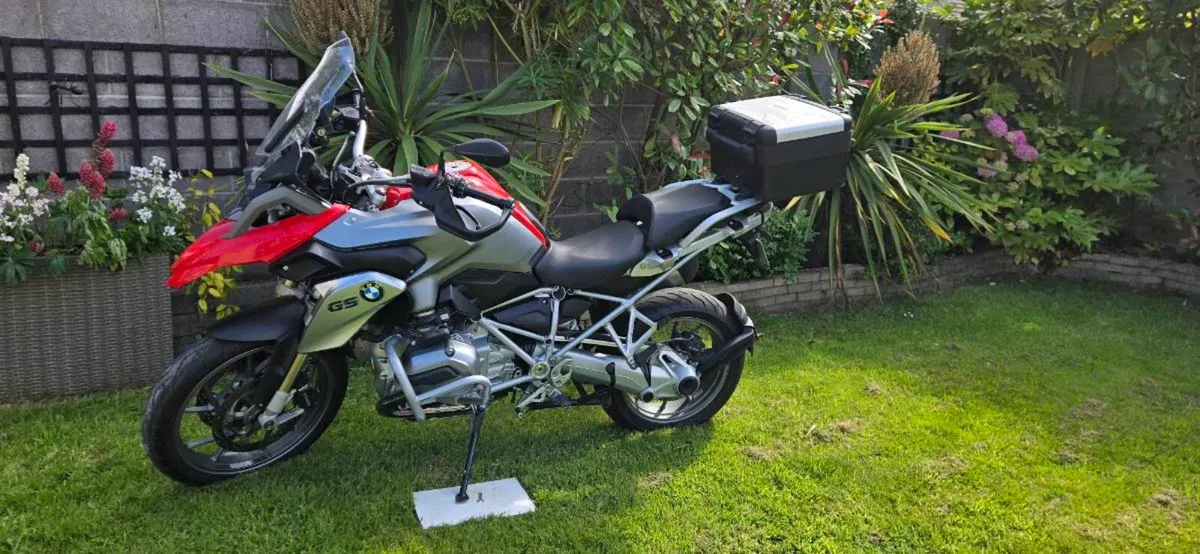 BMW R1100s - Image 1