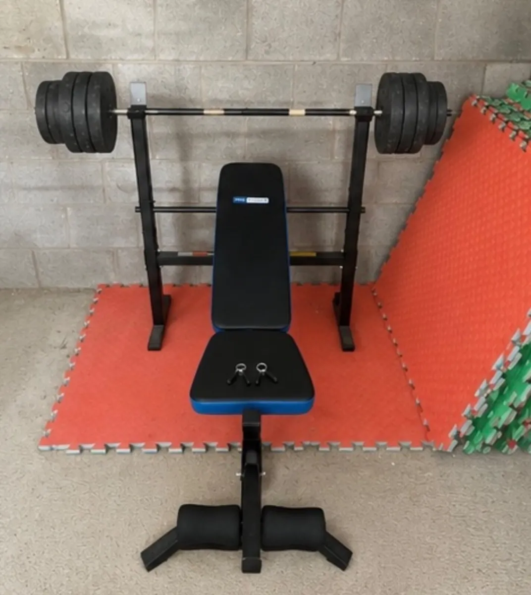 Pro Fitness Weight Bench with Barbell & Weights - Image 1