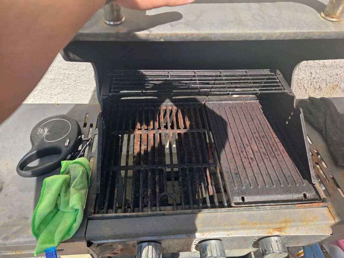 BBQ - Free to take away - Image 2