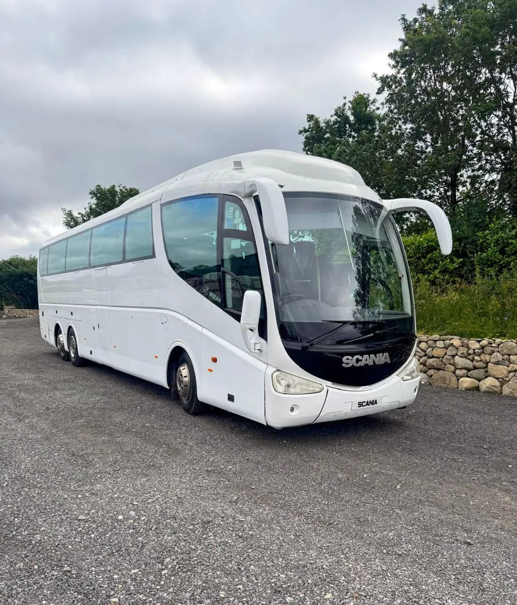 2009 Scania Irizar PB 52 Seater Coach With Toilet - Image 1