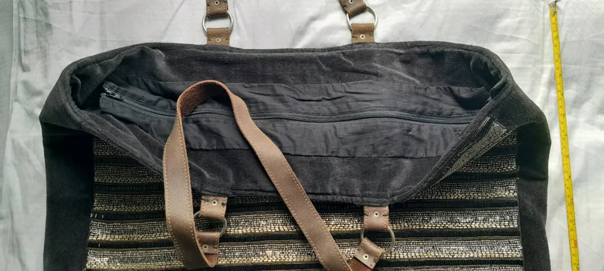 🌟 Large Luxury Bag 🌟 - Image 3