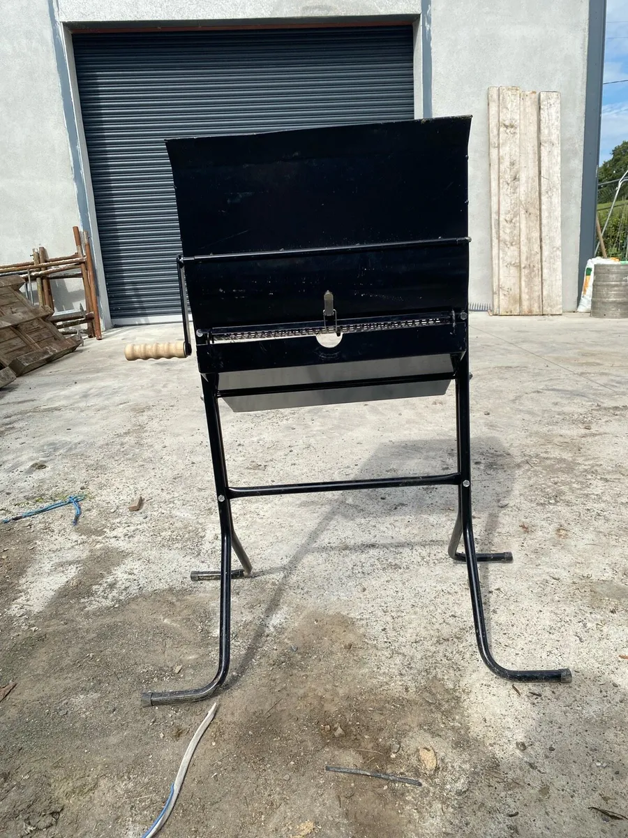 Manual soil sieve sifter - Image 2