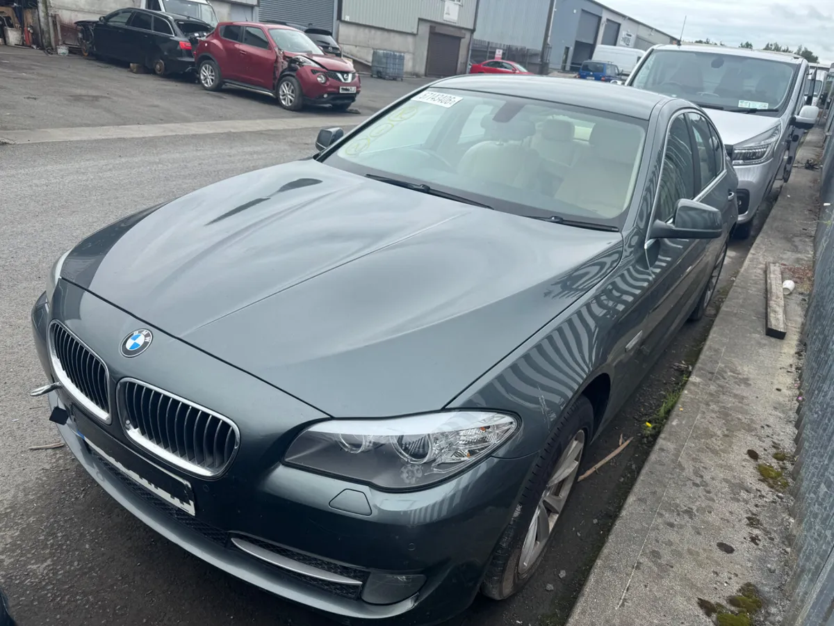 2013 BMW 520d BREAKING / PARTS - Image 4