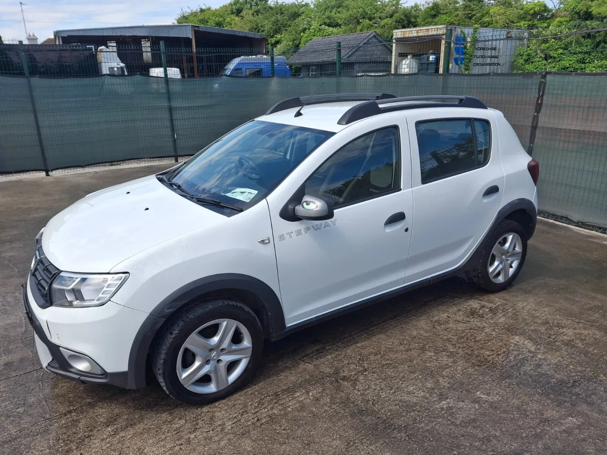 2017  Dacia Sandero  Stepway  1.5 Diesel - Image 1