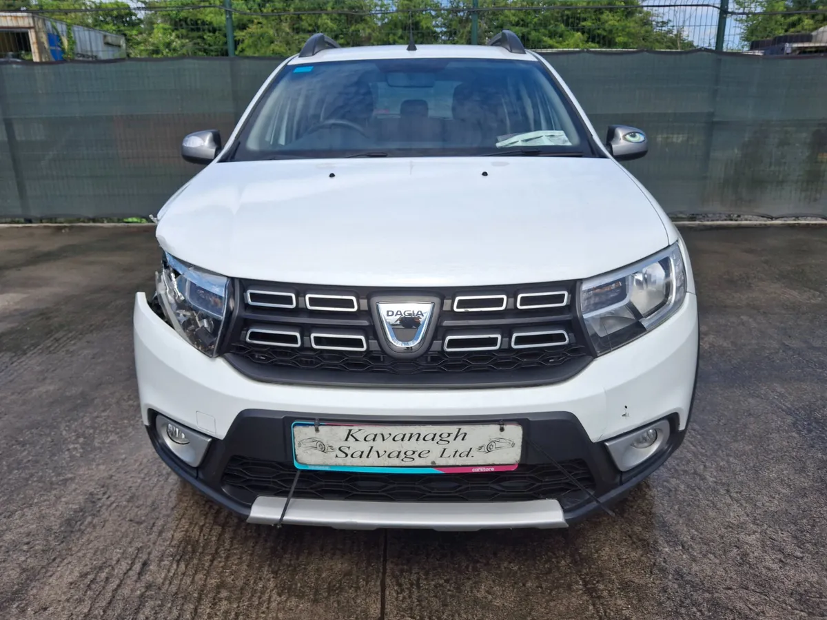 2017  Dacia Sandero  Stepway  1.5 Diesel - Image 4
