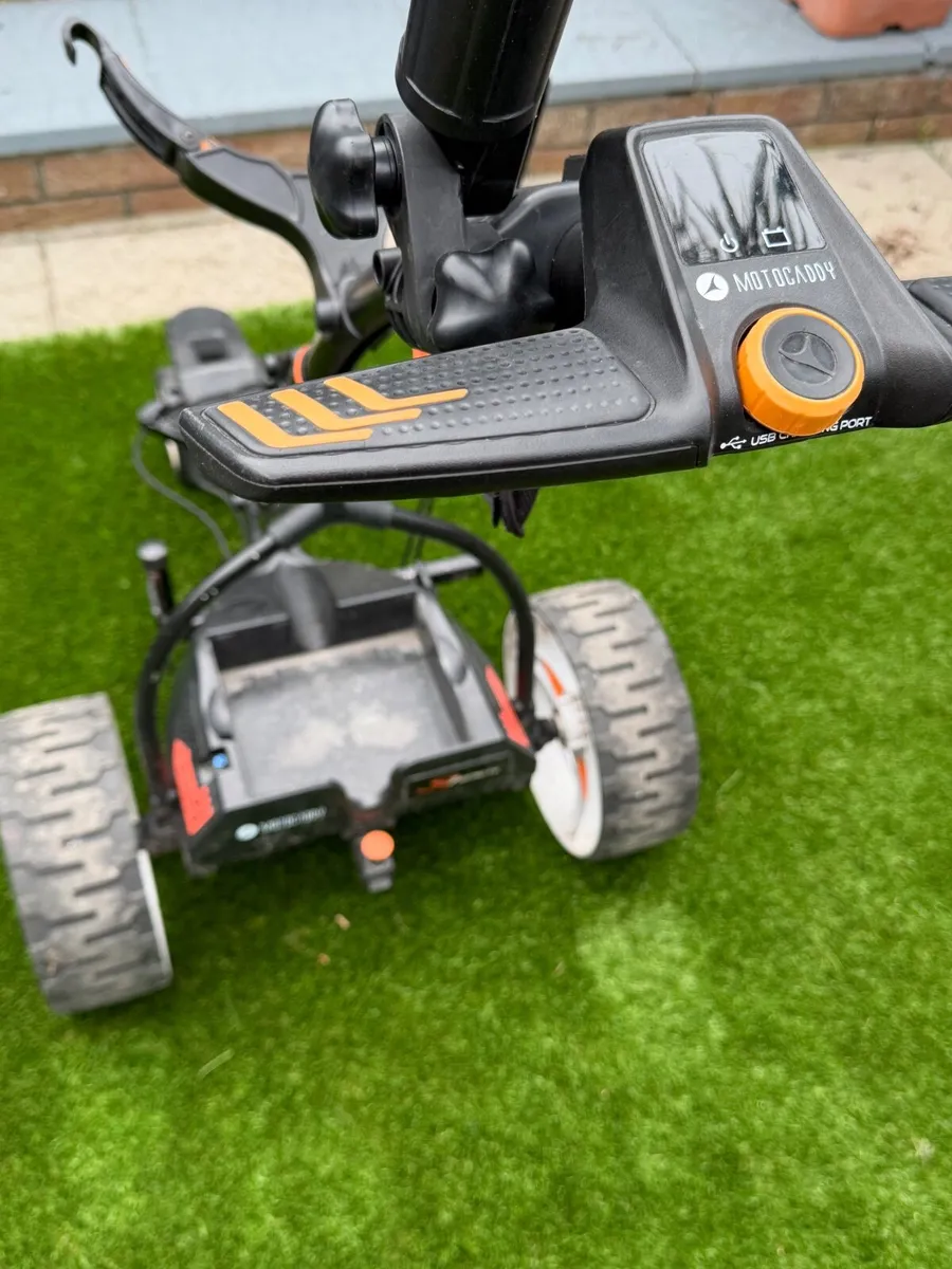 Motocaddy - Image 2