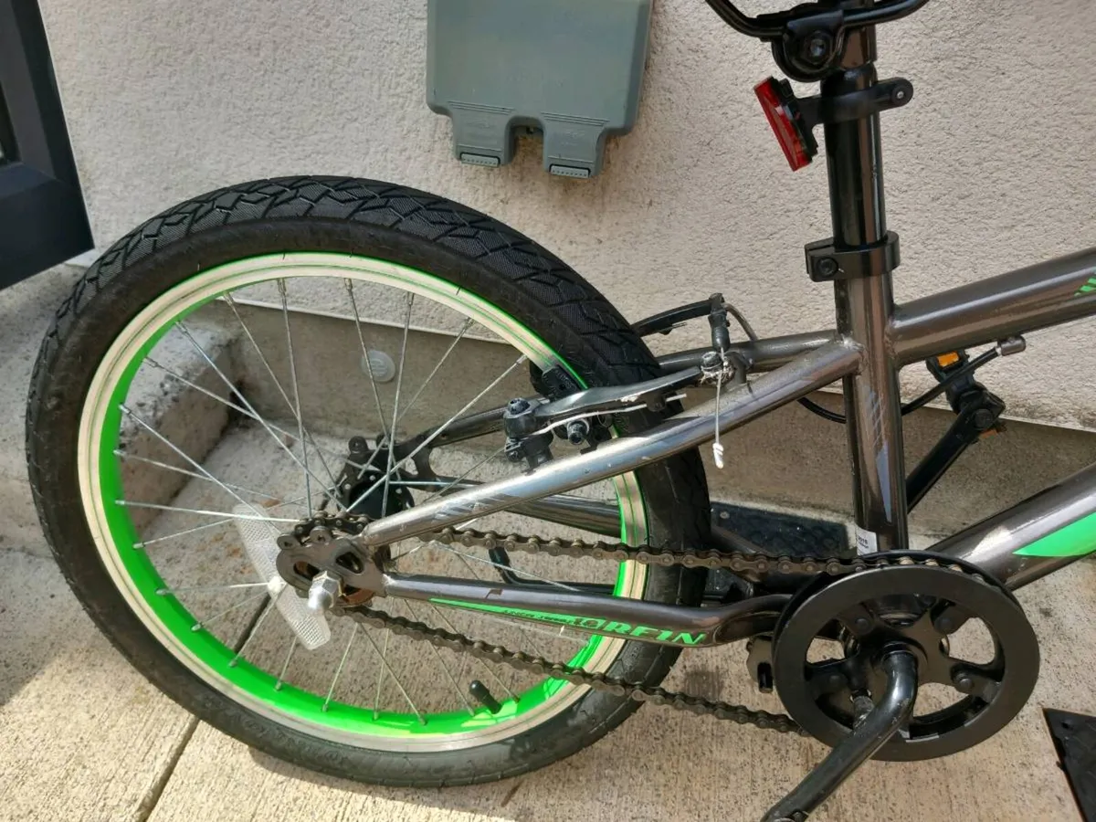 Kids Rein bike size 18 inch wheels - Image 3
