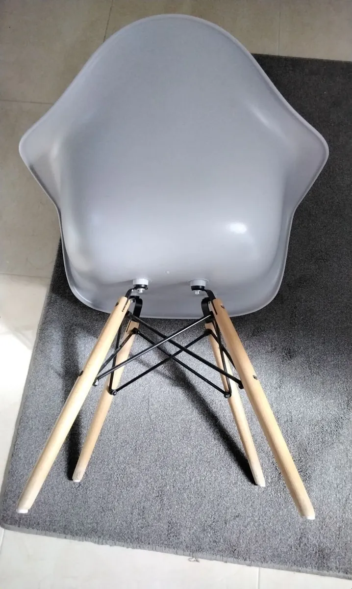 Chairs - Image 3