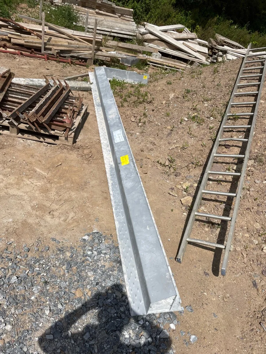 Steel lintel - Image 1