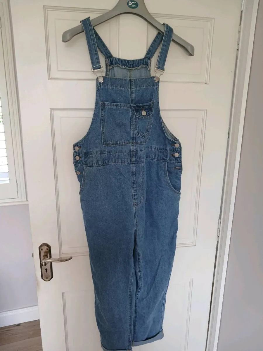 Maternity dungarees €10 - Image 3