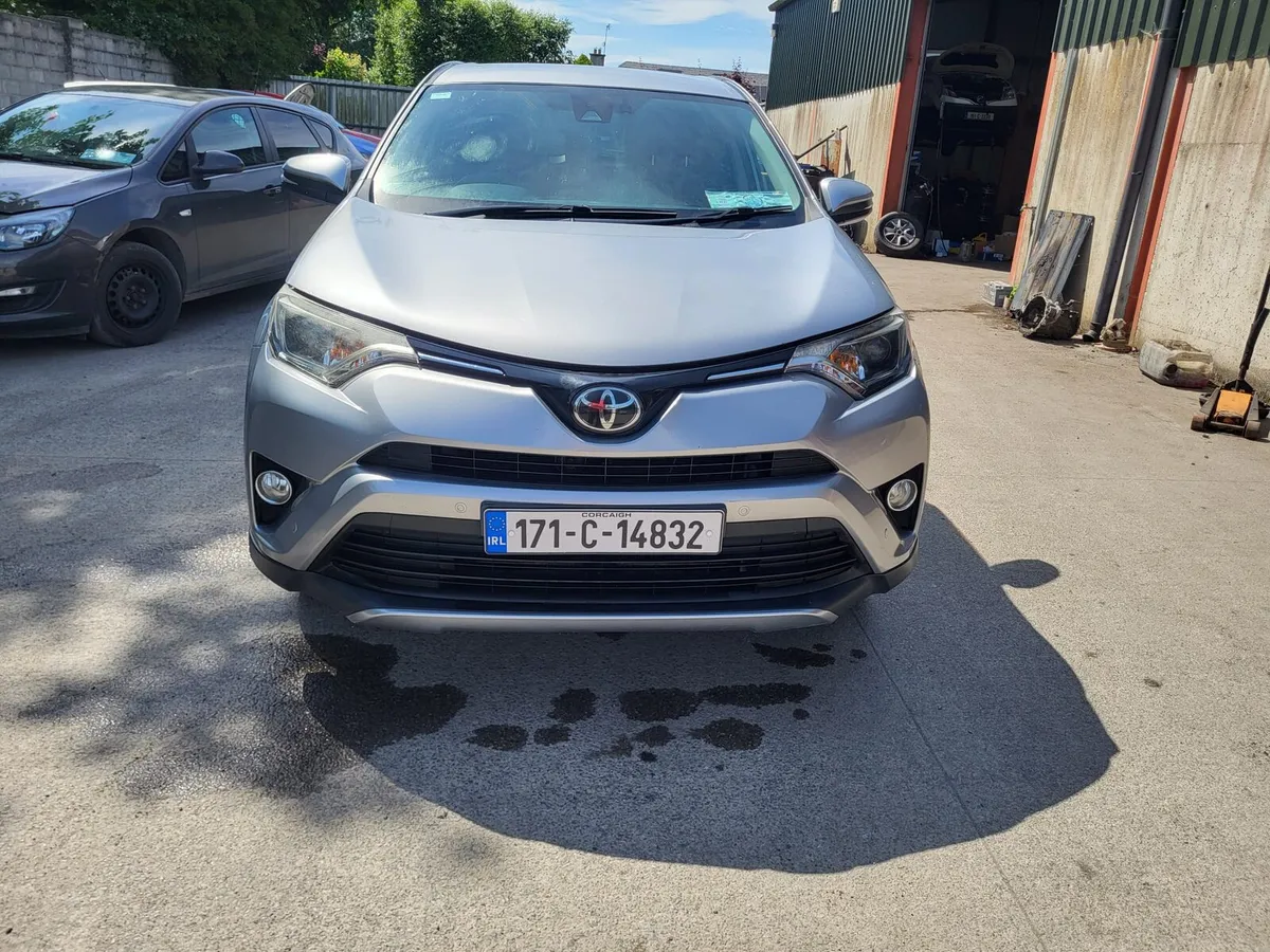 Toyota - Image 1
