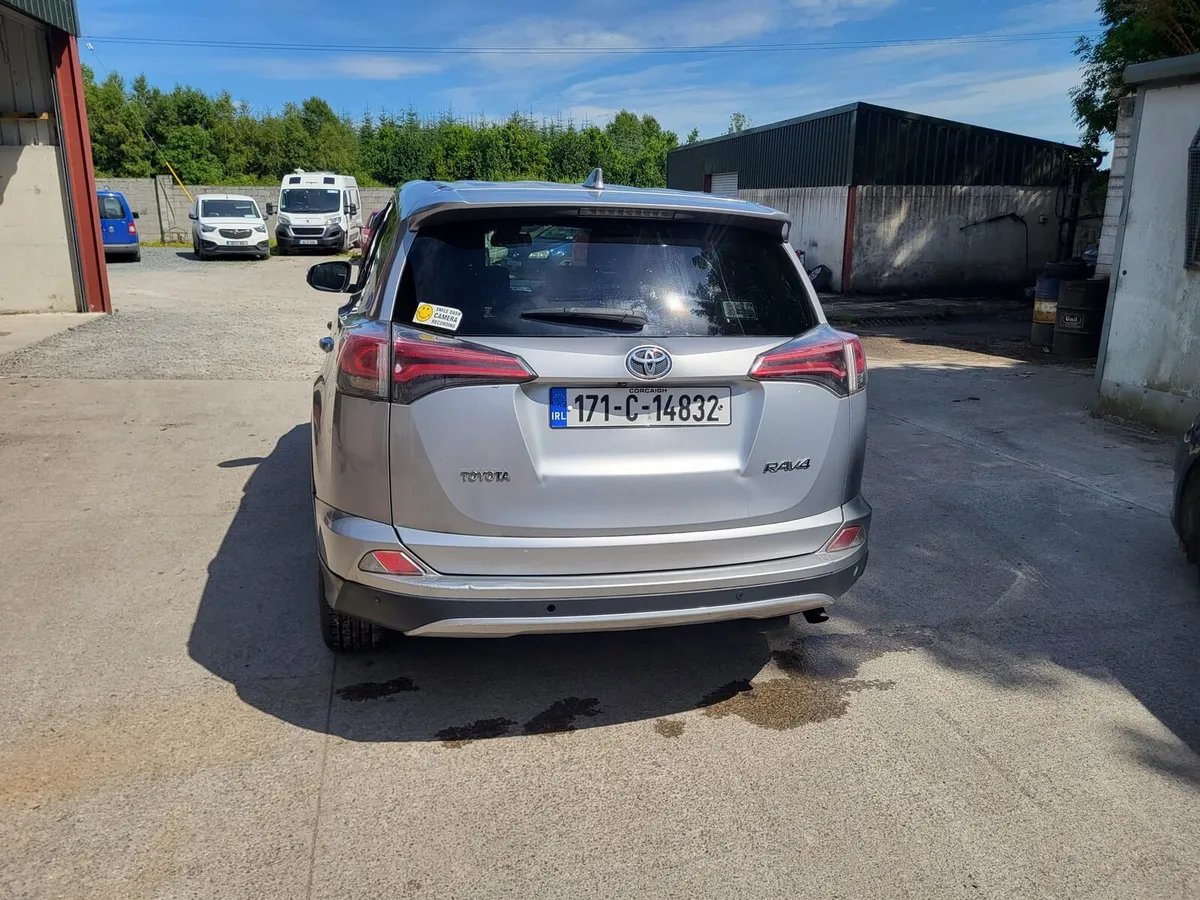 Toyota - Image 3