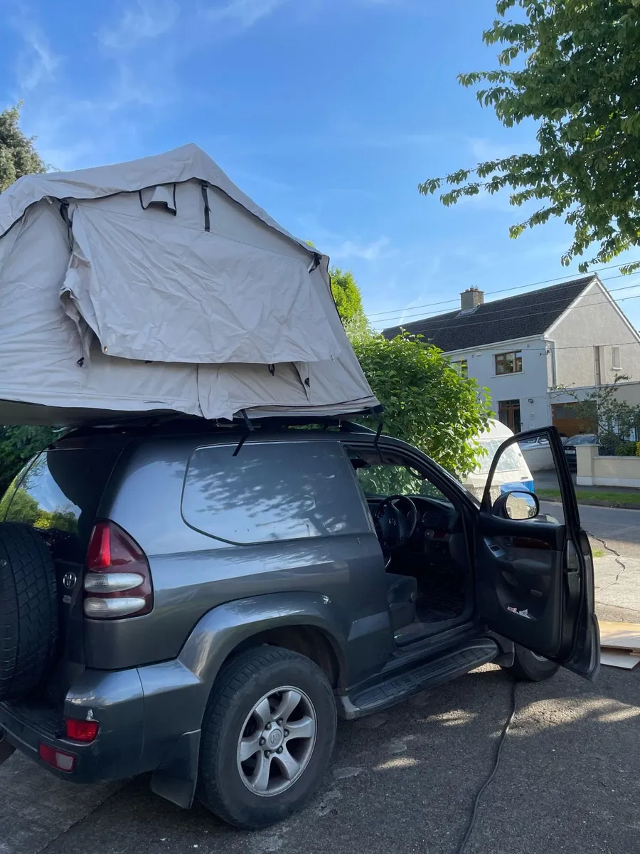 Roof Tent - Image 2