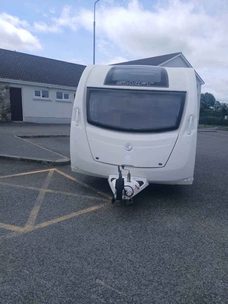 4 berth  swift sprite major - Image 3