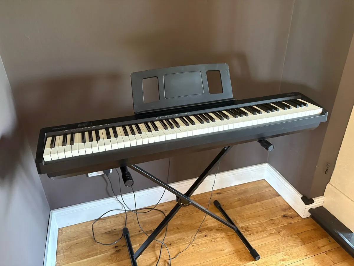 Digital piano - Image 3