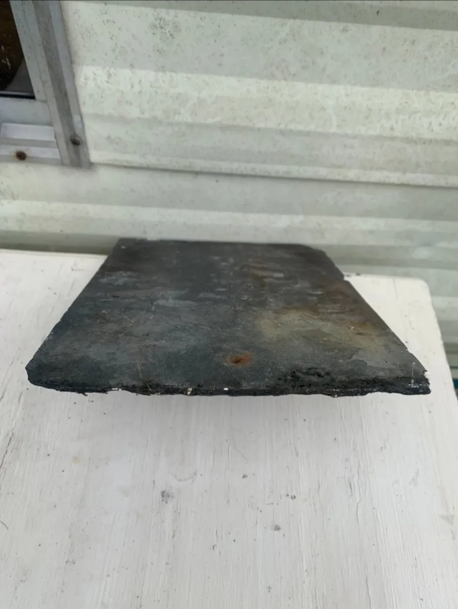 3000 x 10" x 7" Natural Roof Slates - FULL LOT ONL - Image 2