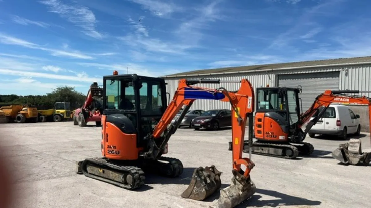 2017 Hitachi ZX 26U - Image 4
