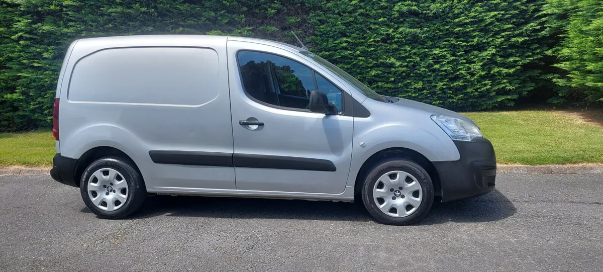 Peugeot Partner 2017 - Image 2