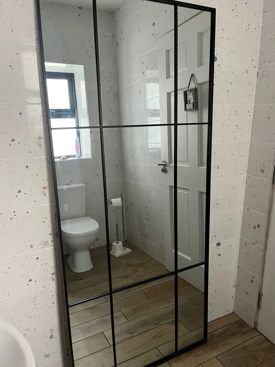 Mirror - Image 1