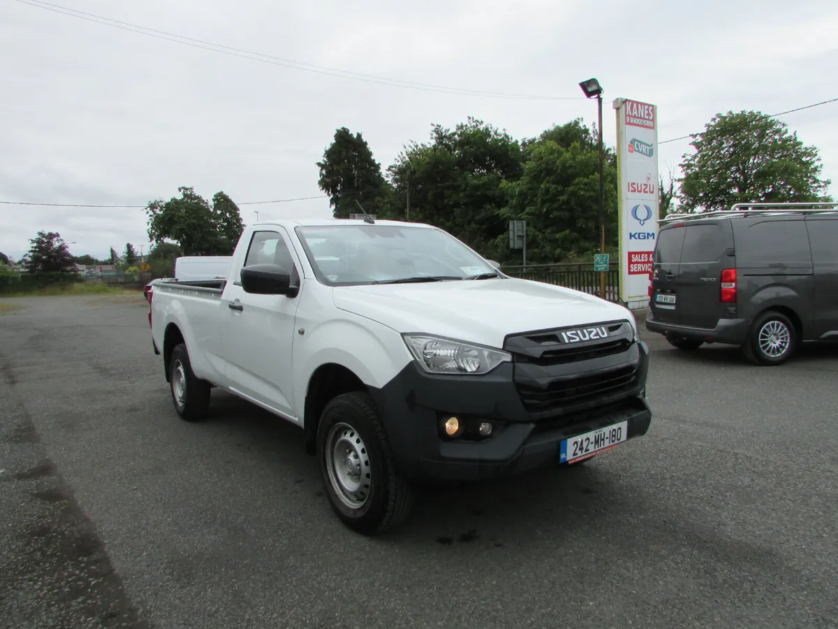Isuzu D-Max 2024 - Image 1