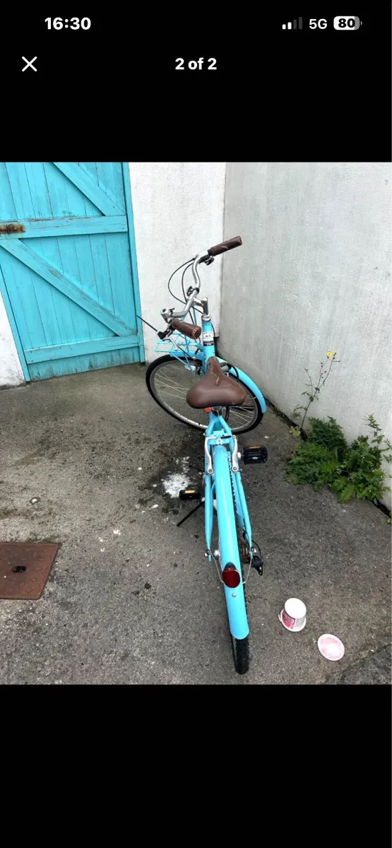 Women’s Blue Bentini Bike - Image 2