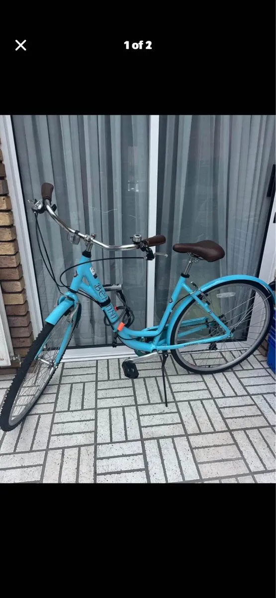 Women’s Blue Bentini Bike - Image 1