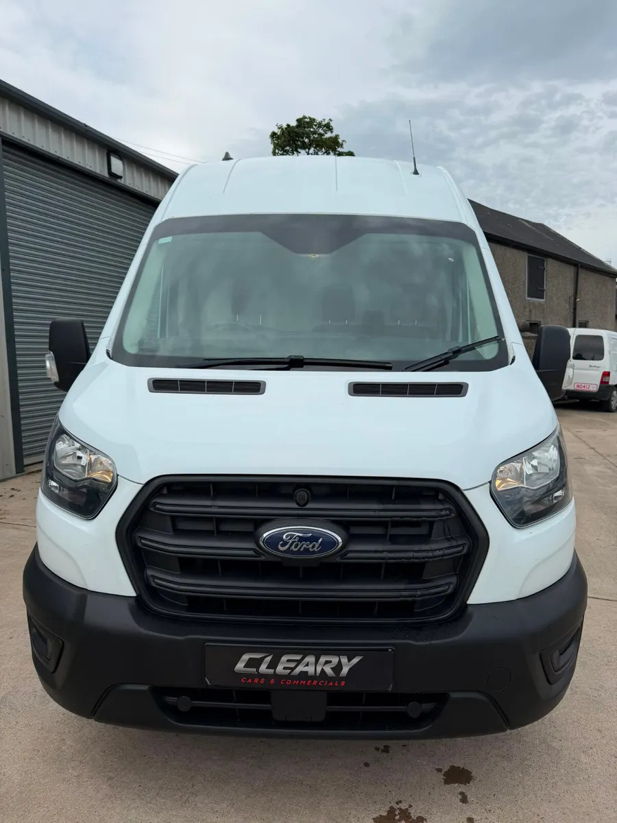 Ford Transit 2022 - Image 3